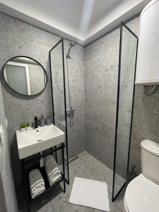 Vela Apartament 2 Sarandë Exterior foto