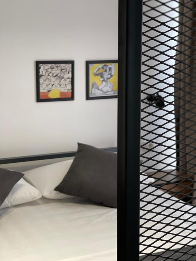 Vela Apartament 2 Sarandë Exterior foto